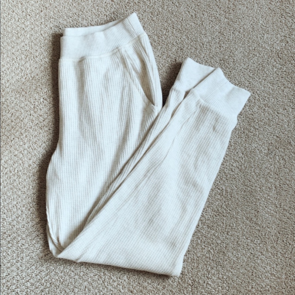 Cream Aerie Sweatpants